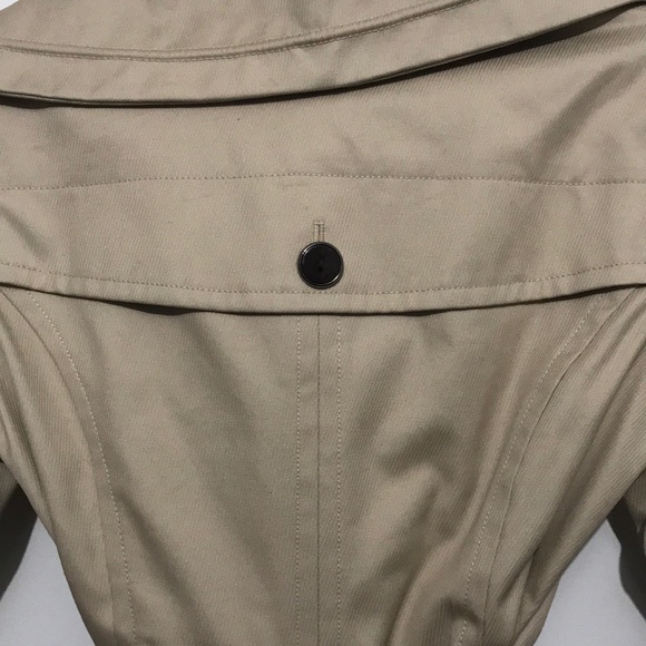 Pretty trench coat - Picture 5 of 8